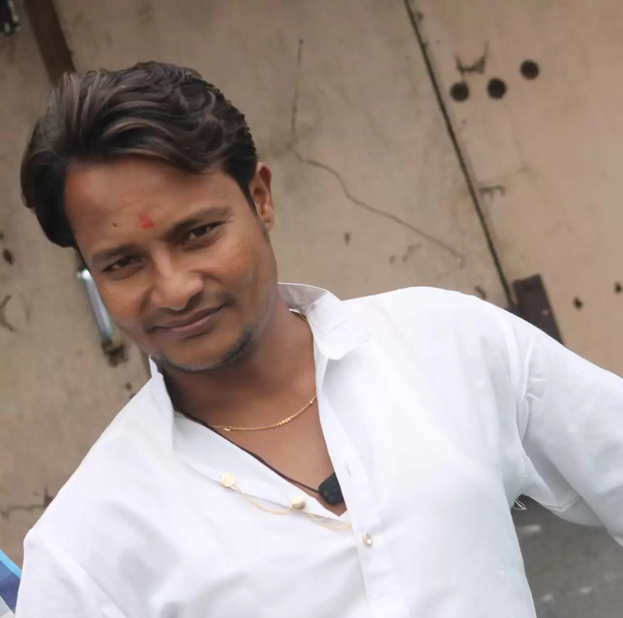 Groom Profile